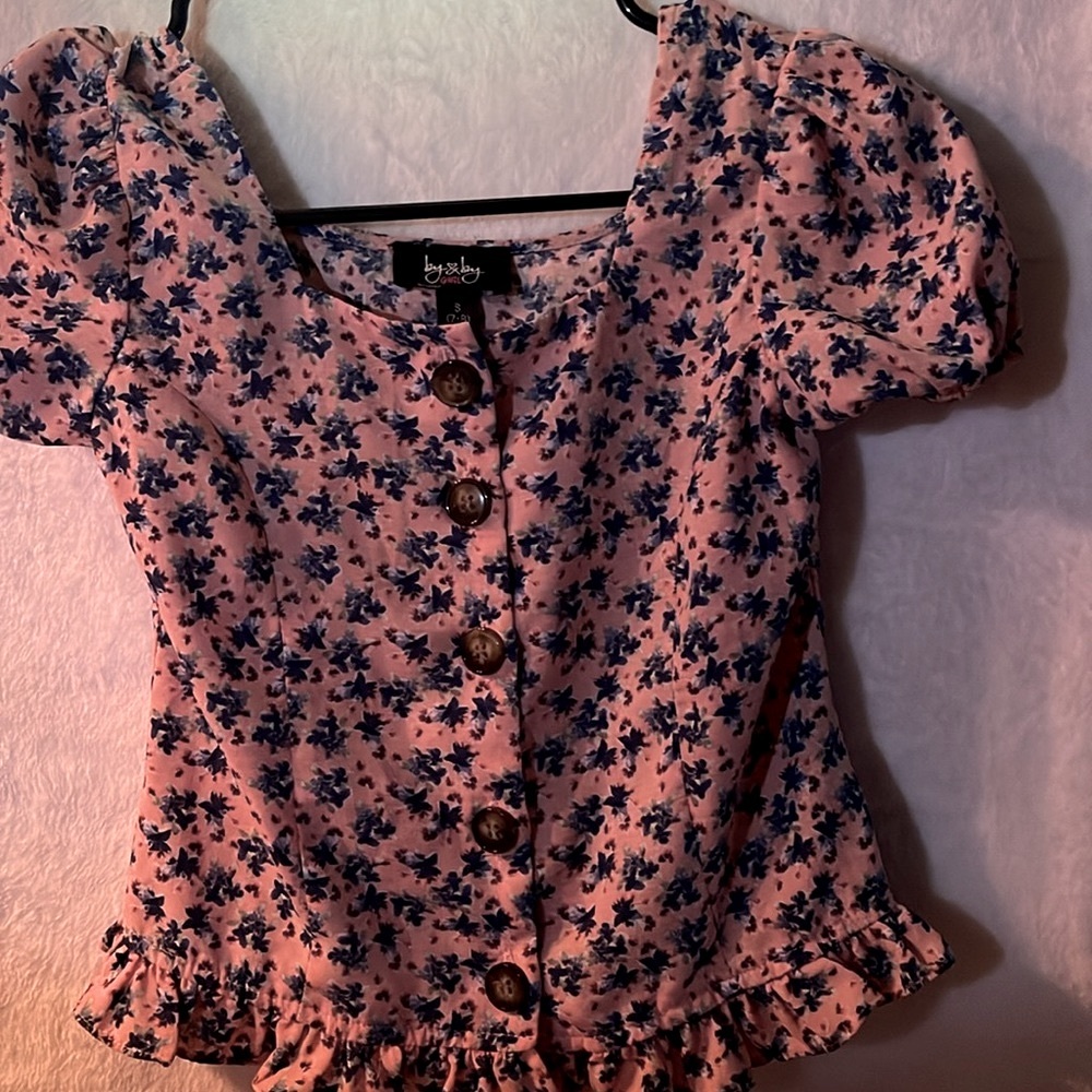 🦋0002 Kids blouse Size 7/8 Small🦋